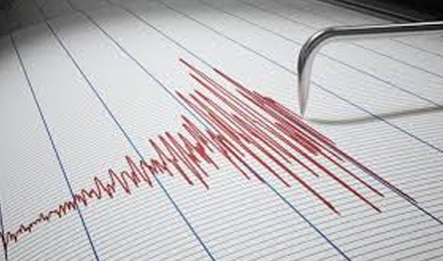 Akdeniz 4,2 şiddetinde depremle sallandı