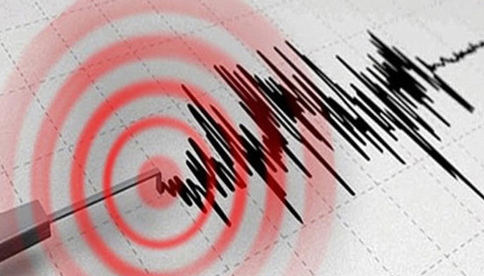 Akdeniz'de korkutan deprem! Büyüklüğü...
