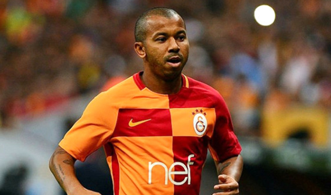 Akhisar maçında oynayamayacak