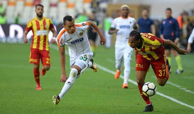 Alanyaspor puanı uzatmada kurtardı