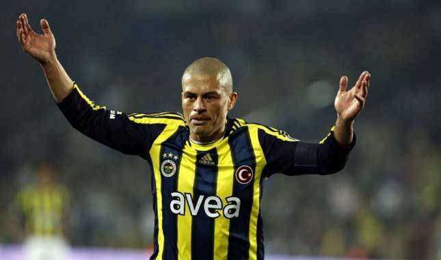 Alex de Souza geri dönüyor