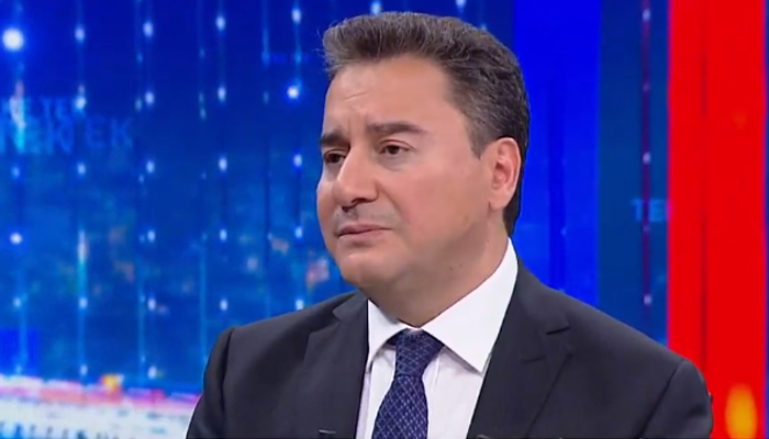Ali Babacan AK Parti'den neden istifa ettiğini açıkladı