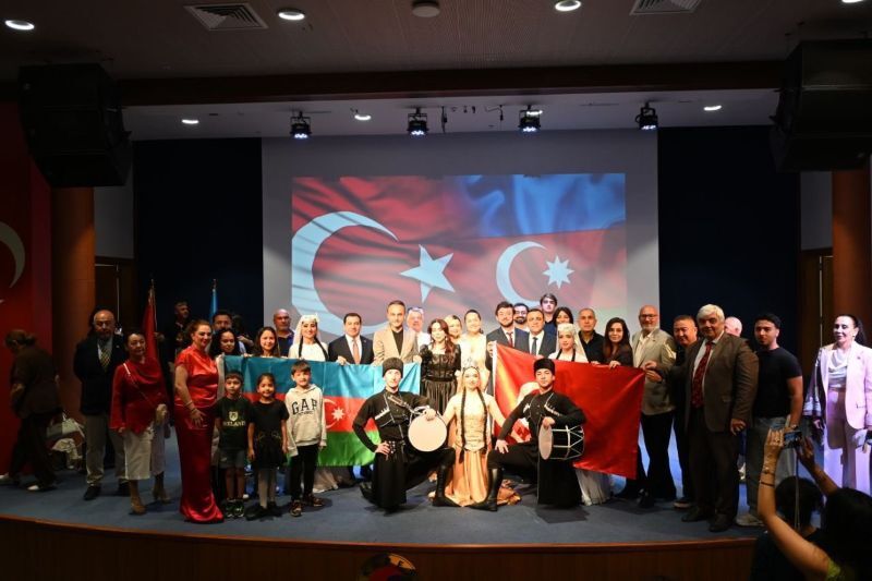 Antalya'da Azerbaycan Rüzgarı