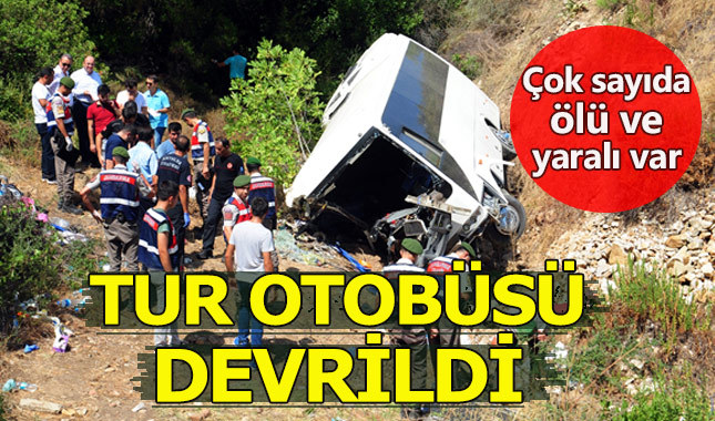 Antalya'da yolcu otobüsü devrildi: 4 ölü, 27 yaralı