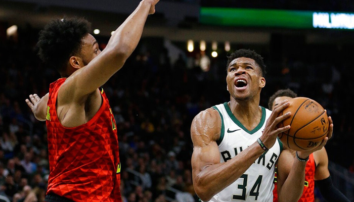 Antetokounmpo atıyor Bucks kazanıyor!