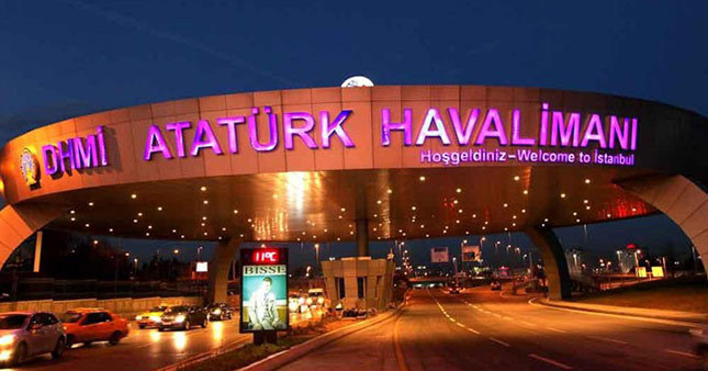 Aranan 58 kişi Atatürk Havalimanı’nda yakalandı