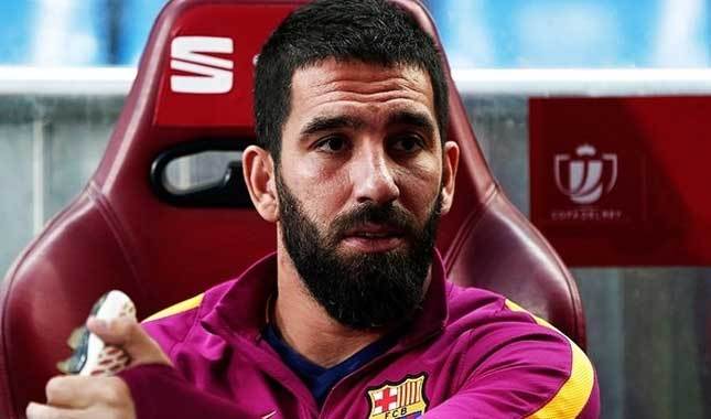 Arda Turan Başakşehir'le imzalıyor