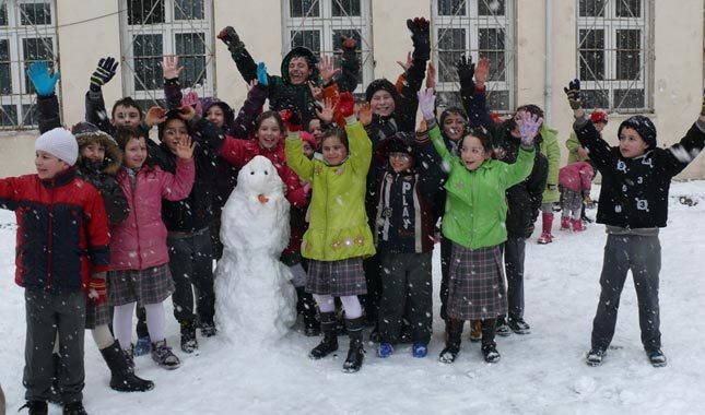 Ardahan'da yarın okullar tatil mi 19 Şubat 2019 Salı | Ardahan Valiliği resmi açıklama