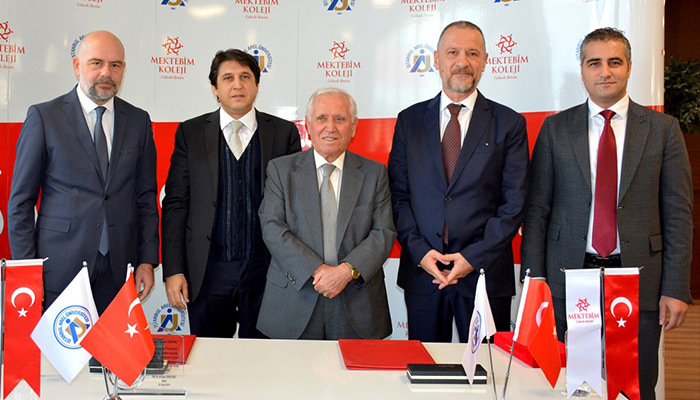 Arel ve Mektebim'den eğitim iş birliği anlaşması!