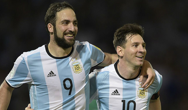 Arjantinli futbolcular İsrail maçına çıkmak istemedi