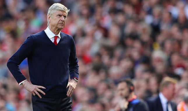 Arsene Wenger rekoruna sevinemedi