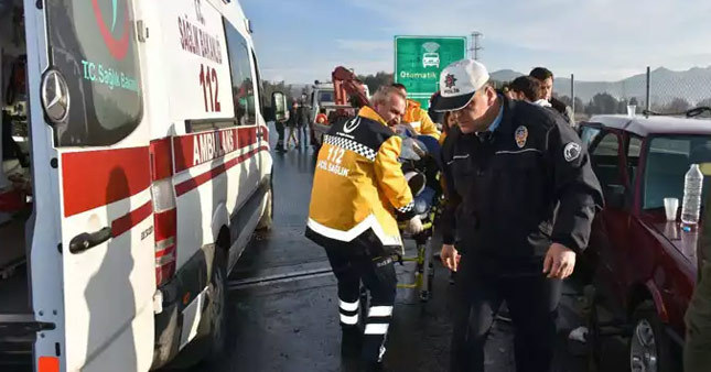 Aydın'daki kazada yaralanan polis şehit oldu