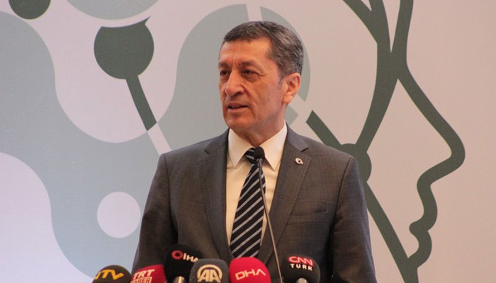 Bakandan öğrencilere ücretsiz internet müjdesi