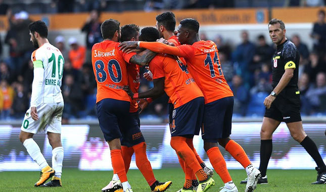 Başakşehir, Alanyaspor'u eli boş gönderdi