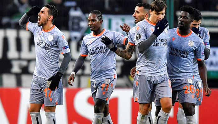 Başakşehir Avrupa'da hız kesmiyor
