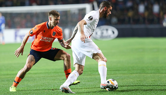 Başakşehir turu son maça bıraktı
