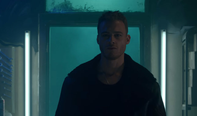 Başrolünde Kerem Bursin'in olduğu BluTV'nin Yaşamayanlar dizisinden ilk fragman geldi! Ne zaman çıkıyor?