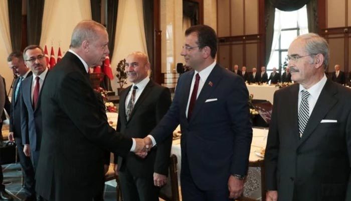 Belediye başkanları akrabalarını işe alamayacak