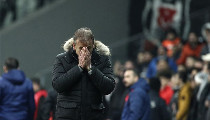 Beşiktaş Abdullah Avcı ile yollarını ayırdı
