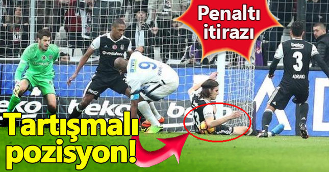 Beşiktaş-Çaykur Rizespor maçında tartışmalı penaltı pozisyonu