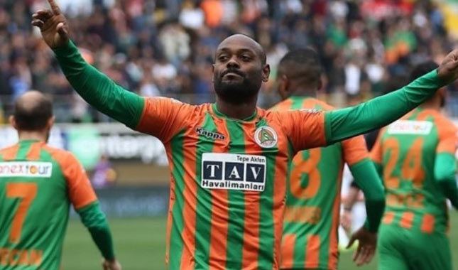 Beşiktaş Vagner Love'u resmen istedi