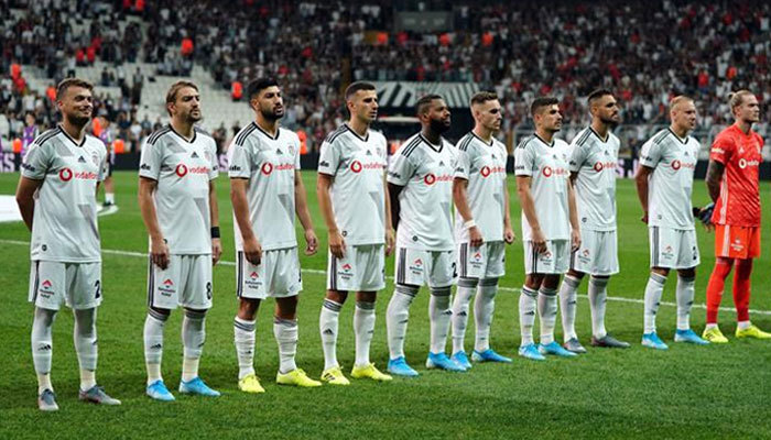 Beşiktaş'ın UEFA kadrosu belli oldu