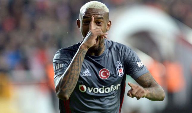Beşiktaş'ta Talisca belirsizliği sürüyor