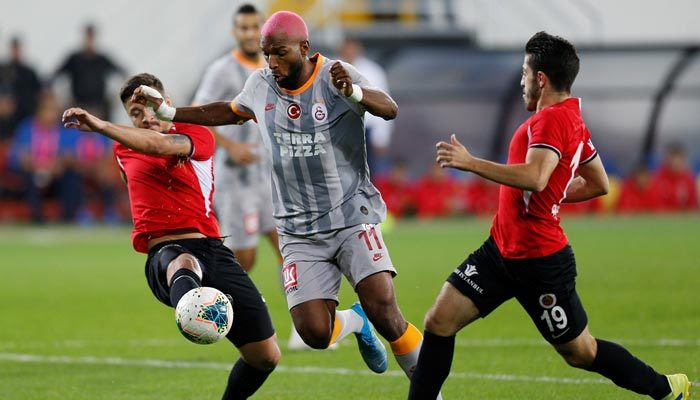 Bu rezil futbolla şampiyonluk hayal Galatasaray