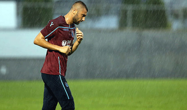Burak Yılmaz geri dönüyor