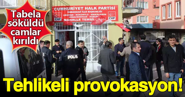 Bursa'da CHP binasına saldırı