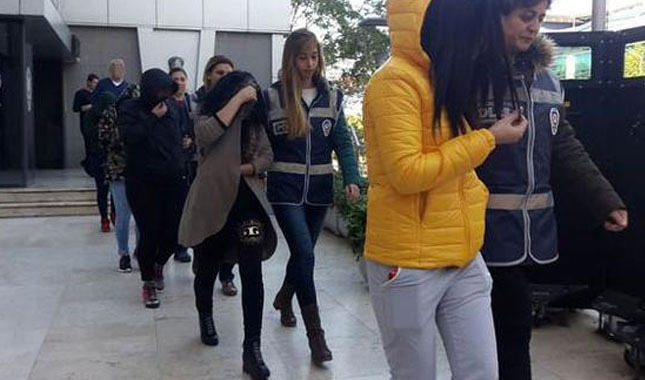 Bursa'da lüks villaya swinger baskını