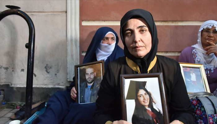 Bursalı anne eylem için Diyarbakır'a gitti