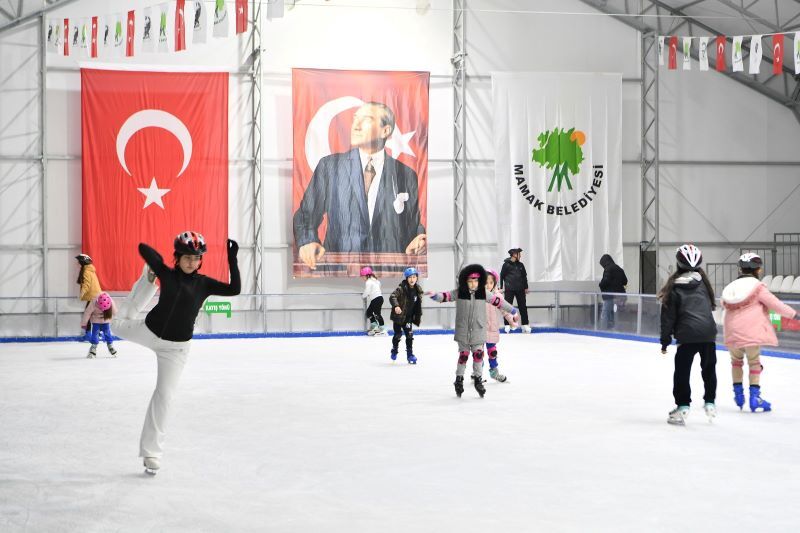 Buz Pistinde Sömestr Yoğunluğu