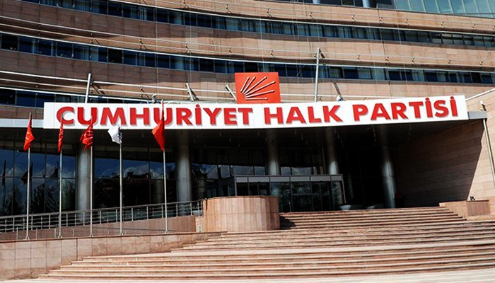 CHP yeni dönem kadrosu için sandık başında