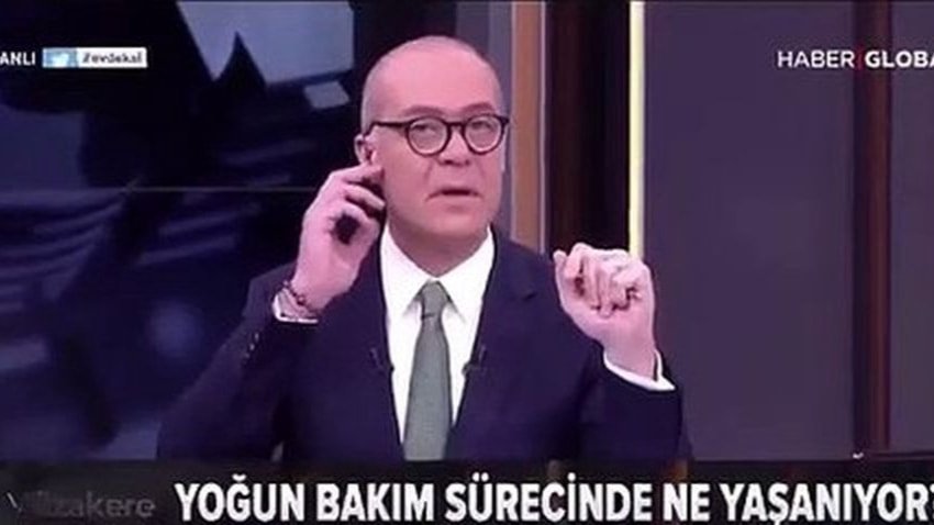 Canlı yayında olduğunu unutup sigara yaktı!