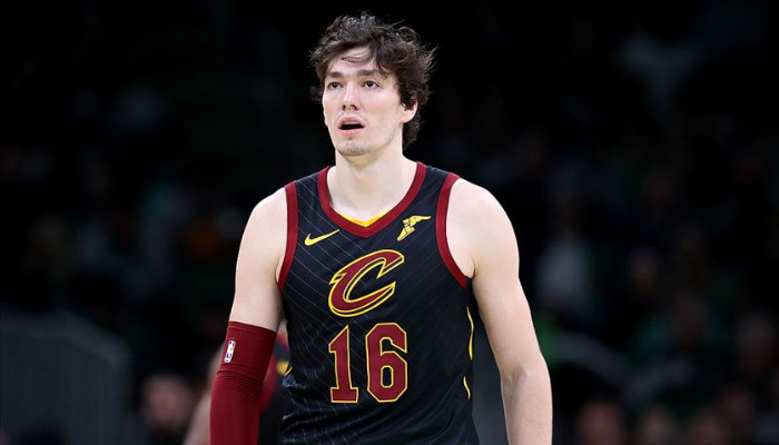 Cedi Osman maçı 14 sayıyla tamamladı