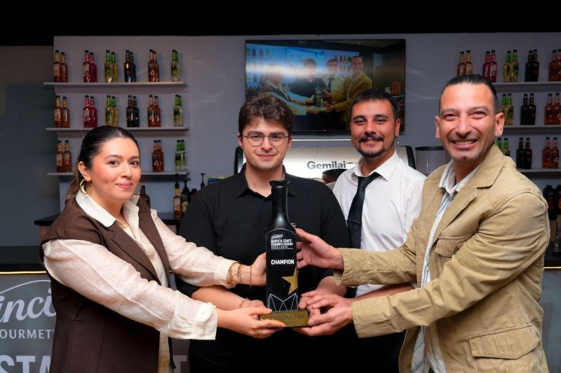 Çetin Alpay Başkan, DaVinci Gourmet Barista Craft - MISA Bölge Finali'nin şampiyonu
