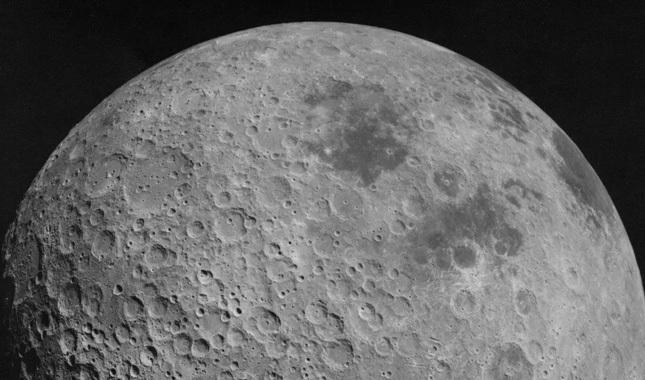Çin, Ay'ın karanlık yüzüne iniyor