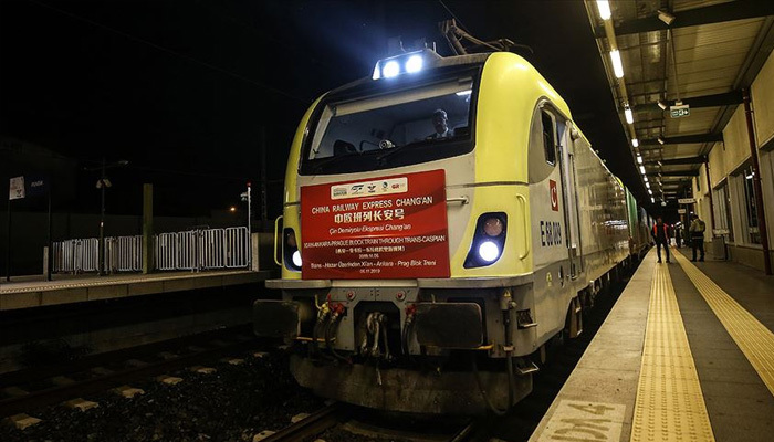 Çin'den Avrupa'ya tarihi geçiş gerçekleşti