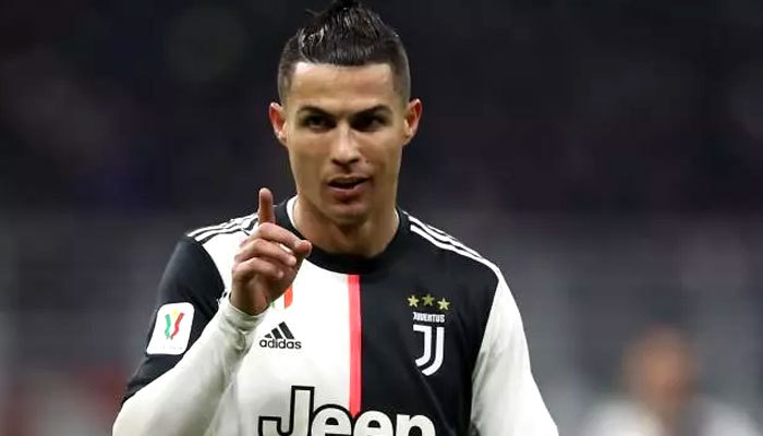 Cristiano Ronaldo yeni bir tarih daha yazdı