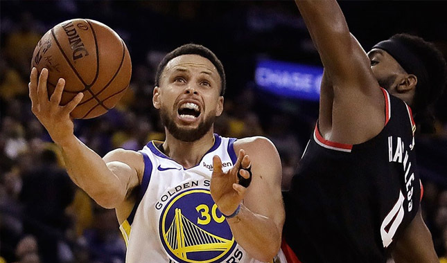 Curry'li Warriors iyi başladı