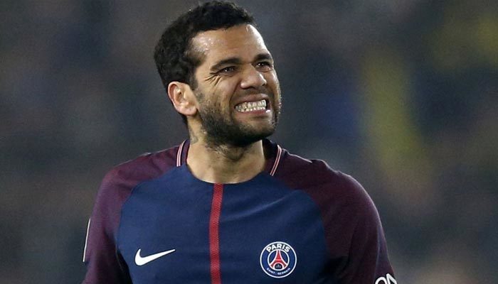 Dani Alves PSG'ye veda etti