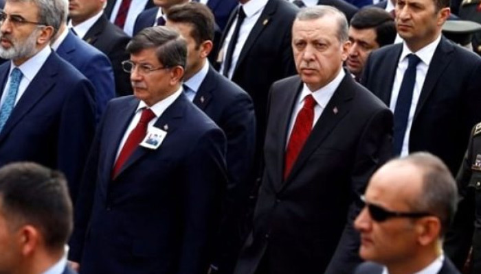 Davutoğlu'ndan hodri meydan! "Mal varlığını açıkla"