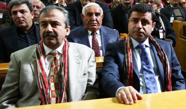 Demirtaş ve Önderin hapis cezaları onandı Demirtaş ve Önderin hapis cezaları onandı