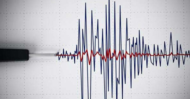 Deprem İstanbul'da da hissedildi