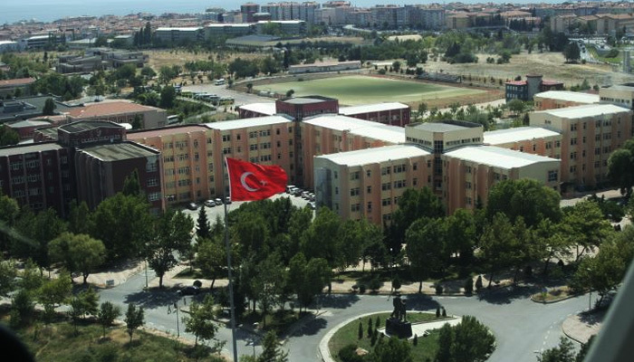 Depremde hasar gören İstanbul Üniversitesi taşınıyor