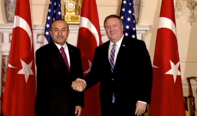 Dışişleri Bakanı Çavuşoğlu ABD'li Pompeo ile telefonda görüştü