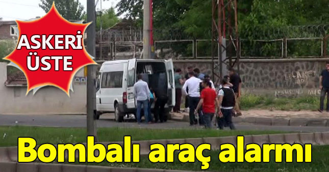 Diyarbakır'da askeri üste bombalı araç alarmı