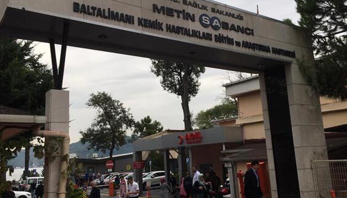 Doktorlar arasında bıçaklı kavga: 1 ölü