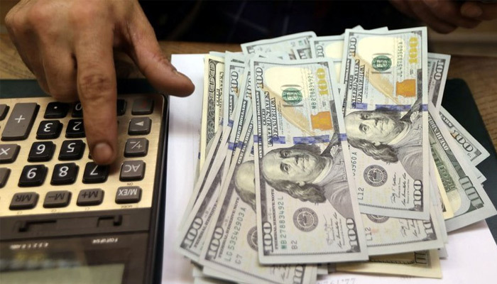 Dolar 7 liranın üzerinde